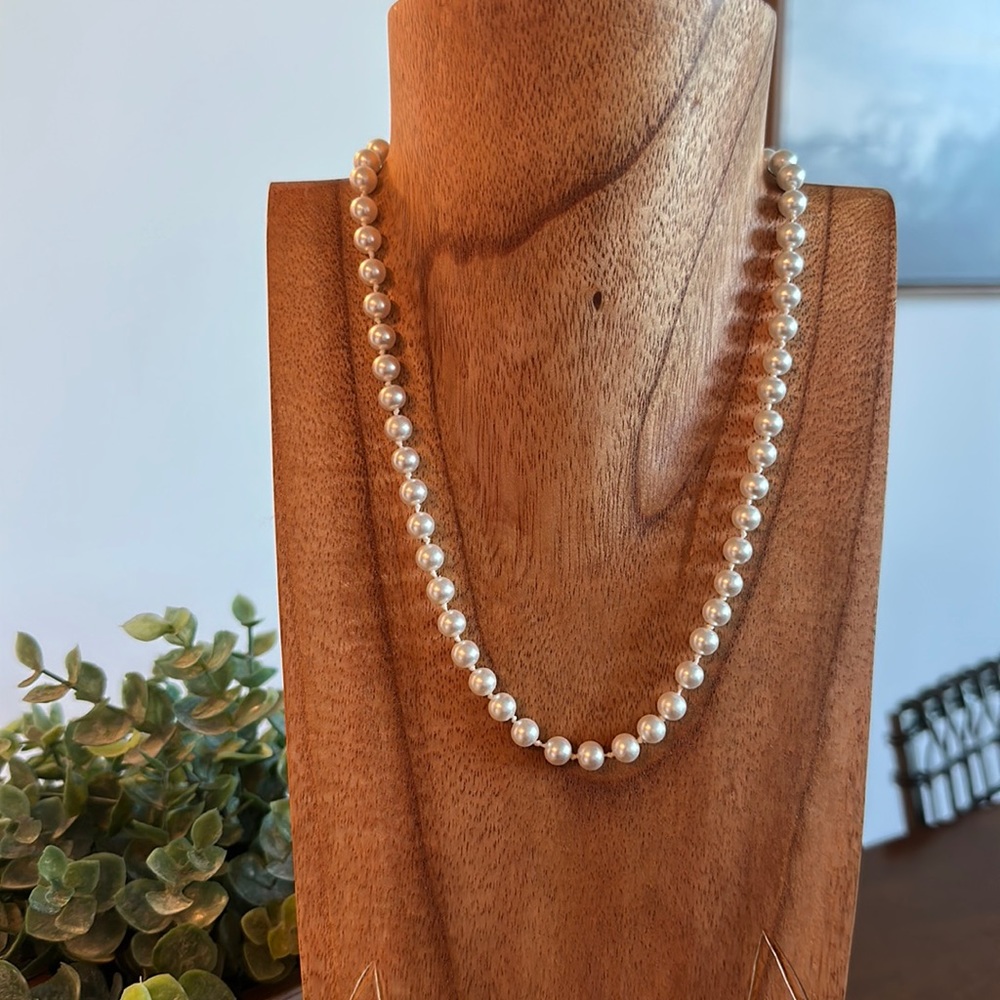 Pearl necklace ✨